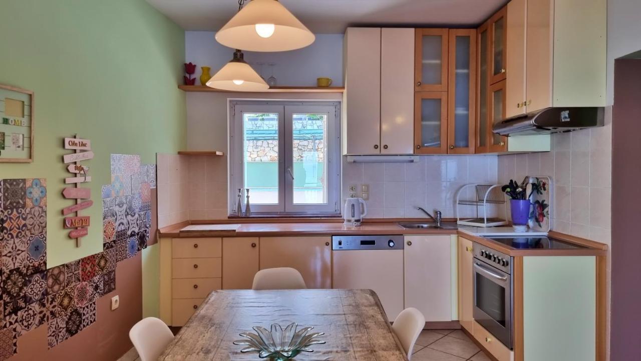 Apartments Soric Omiš Buitenkant foto